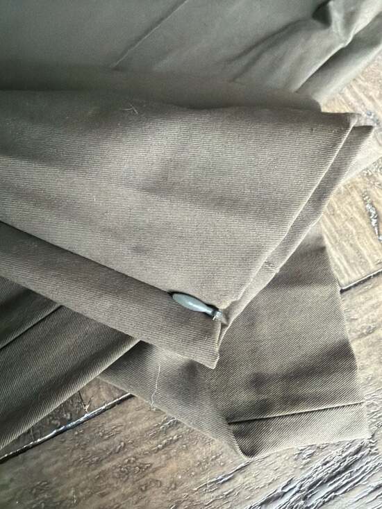 Theory Women's Alettah Olive Green Pintuck Straight Leg Trousers - Picture 7 of 8